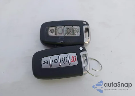 2011 Hyundai Sonata Hybrid from USA, damaged, VIN KMHEC4A40BA011286